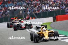 Kevin Magnussen (DEN) Renault Sport F1 Team RS16. 10.07.2016. Formula 1 World Championship, Rd 10, British Grand Prix, Silverstone, England, Race Day.