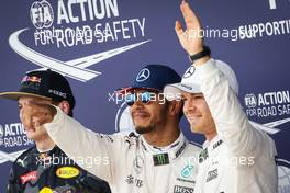 Qualifying top three in parc ferme (L to R): Max Verstappen (NLD) Red Bull Racing, third; Lewis Hamilton (GBR) Mercedes AMG F1, pole position; Nico Rosberg (GER) Mercedes AMG F1, second. 09.07.2016. Formula 1 World Championship, Rd 10, British Grand Prix, Silverstone, England, Qualifying Day.