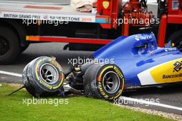 Marcus Ericsson (SWE) Sauber C35 crashed in the third practice session.