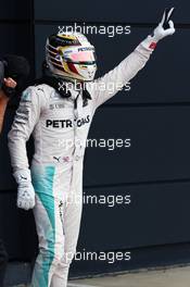 Lewis Hamilton (GBR) Mercedes AMG F1 celebrates his pole position in parc ferme. 09.07.2016. Formula 1 World Championship, Rd 10, British Grand Prix, Silverstone, England, Qualifying Day.