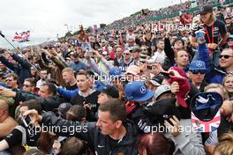 Fans. 10.07.2016. Formula 1 World Championship, Rd 10, British Grand Prix, Silverstone, England, Race Day.