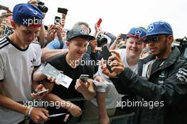 Lewis Hamilton (GBR) Mercedes AMG F1 with fans. 07.07.2016. Formula 1 World Championship, Rd 10, British Grand Prix, Silverstone, England, Preparation Day.