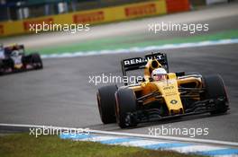 Kevin Magnussen (DEN) Renault Sport F1 Team RS16. 31.07.2016. Formula 1 World Championship, Rd 12, German Grand Prix, Hockenheim, Germany, Race Day.