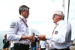 (L to R): Toto Wolff (GER) Mercedes AMG F1 Shareholder and Executive Director with Charlie Whiting (GBR) FIA Delegate. 30.07.2016. Formula 1 World Championship, Rd 12, German Grand Prix, Hockenheim, Germany, Qualifying Day.