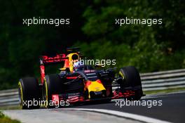 Daniel Ricciardo (AUS) Red Bull Racing RB12. 22.07.2016. Formula 1 World Championship, Rd 11, Hungarian Grand Prix, Budapest, Hungary, Practice Day.