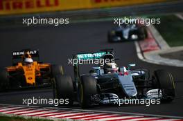 Lewis Hamilton (GBR) Mercedes AMG F1 W07 Hybrid. 24.07.2016. Formula 1 World Championship, Rd 11, Hungarian Grand Prix, Budapest, Hungary, Race Day.