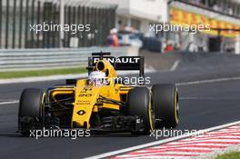 Kevin Magnussen (DEN) Renault Sport F1 Team RS16. 24.07.2016. Formula 1 World Championship, Rd 11, Hungarian Grand Prix, Budapest, Hungary, Race Day.