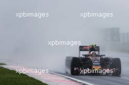 Carlos Sainz Jr (ESP) Scuderia Toro Rosso STR11. 23.07.2016. Formula 1 World Championship, Rd 11, Hungarian Grand Prix, Budapest, Hungary, Qualifying Day.