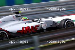 Esteban Gutierrez (MEX), Haas F1 Team  23.07.2016. Formula 1 World Championship, Rd 11, Hungarian Grand Prix, Budapest, Hungary, Qualifying Day.