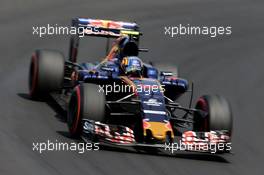 Carlos Sainz (ESP), Scuderia Toro Rosso  23.07.2016. Formula 1 World Championship, Rd 11, Hungarian Grand Prix, Budapest, Hungary, Qualifying Day.
