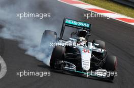 Lewis Hamilton (GBR) Mercedes AMG F1 W07 Hybrid locks up under braking. 23.07.2016. Formula 1 World Championship, Rd 11, Hungarian Grand Prix, Budapest, Hungary, Qualifying Day.