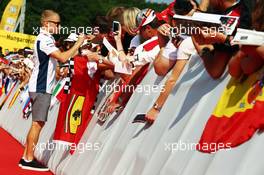 Valtteri Bottas (FIN) Williams signs autographs for the fans. 23.07.2016. Formula 1 World Championship, Rd 11, Hungarian Grand Prix, Budapest, Hungary, Qualifying Day.