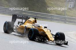 Kevin Magnussen (DEN) Renault Sport F1 Team RS16. 23.07.2016. Formula 1 World Championship, Rd 11, Hungarian Grand Prix, Budapest, Hungary, Qualifying Day.