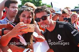 Jolyon Palmer (GBR) Renault Sport F1 Team with fans. 23.07.2016. Formula 1 World Championship, Rd 11, Hungarian Grand Prix, Budapest, Hungary, Qualifying Day.