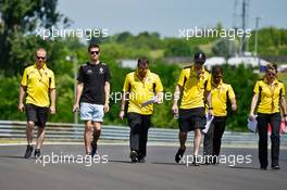 Jolyon Palmer (GBR) Renault Sport F1 Team walks the circuit with the team. 21.07.2016. Formula 1 World Championship, Rd 11, Hungarian Grand Prix, Budapest, Hungary, Preparation Day.