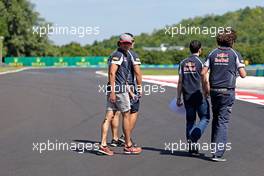 Carlos Sainz (ESP), Scuderia Toro Rosso  21.07.2016. Formula 1 World Championship, Rd 11, Hungarian Grand Prix, Budapest, Hungary, Preparation Day.