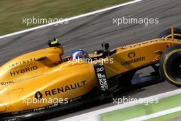 Jolyon Palmer (GBR), Renault Sport F1 Team  02.09.2016. Formula 1 World Championship, Rd 14, Italian Grand Prix, Monza, Italy, Practice Day.