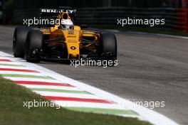 Kevin Magnussen (DEN), Renault Sport F1 Team  02.09.2016. Formula 1 World Championship, Rd 14, Italian Grand Prix, Monza, Italy, Practice Day.