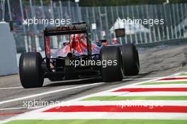 Daniil Kvyat (RUS) Scuderia Toro Rosso STR11. 02.09.2016. Formula 1 World Championship, Rd 14, Italian Grand Prix, Monza, Italy, Practice Day.