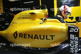 Kevin Magnussen (DEN), Renault Sport F1 Team  02.09.2016. Formula 1 World Championship, Rd 14, Italian Grand Prix, Monza, Italy, Practice Day.