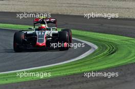Esteban Gutierrez (MEX) Haas F1 Team VF-16. 02.09.2016. Formula 1 World Championship, Rd 14, Italian Grand Prix, Monza, Italy, Practice Day.