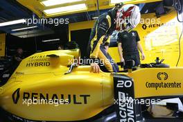 Kevin Magnussen (DEN), Renault Sport F1 Team  02.09.2016. Formula 1 World Championship, Rd 14, Italian Grand Prix, Monza, Italy, Practice Day.