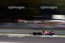 Daniil Kvyat (RUS) Scuderia Toro Rosso STR11. 02.09.2016. Formula 1 World Championship, Rd 14, Italian Grand Prix, Monza, Italy, Practice Day.
