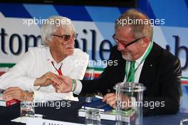 (L to R): Bernie Ecclestone (GBR) with Roberto Maroni (ITA) Lombardia Region President at a Monza circuit announcement. 02.09.2016. Formula 1 World Championship, Rd 14, Italian Grand Prix, Monza, Italy, Practice Day.