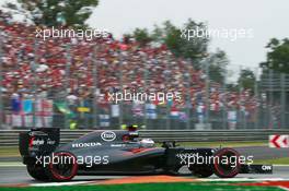 Jenson Button (GBR) McLaren Honda F1 Team MP4-31. 04.09.2016. Formula 1 World Championship, Rd 14, Italian Grand Prix, Monza, Italy, Race Day.