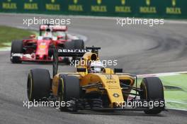 Kevin Magnussen (DEN) Renault Sport F1 Team RS16. 04.09.2016. Formula 1 World Championship, Rd 14, Italian Grand Prix, Monza, Italy, Race Day.