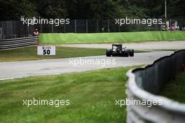 Lewis Hamilton (GBR) Mercedes AMG F1 W07 Hybrid. 04.09.2016. Formula 1 World Championship, Rd 14, Italian Grand Prix, Monza, Italy, Race Day.