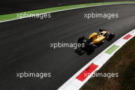 Jolyon Palmer (GBR) Renault Sport F1 Team RS16. 04.09.2016. Formula 1 World Championship, Rd 14, Italian Grand Prix, Monza, Italy, Race Day.