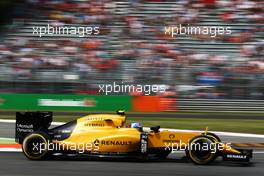 Jolyon Palmer (GBR) Renault Sport F1 Team RS16. 03.09.2016. Formula 1 World Championship, Rd 14, Italian Grand Prix, Monza, Italy, Qualifying Day.