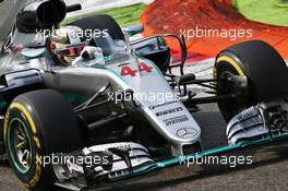 Lewis Hamilton (GBR) Mercedes AMG F1 W07 Hybrid. 03.09.2016. Formula 1 World Championship, Rd 14, Italian Grand Prix, Monza, Italy, Qualifying Day.