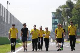 Jolyon Palmer (GBR), Renault Sport F1 Team  01.09.2016. Formula 1 World Championship, Rd 14, Italian Grand Prix, Monza, Italy, Preparation Day.