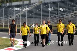 Jolyon Palmer (GBR), Renault Sport F1 Team  01.09.2016. Formula 1 World Championship, Rd 14, Italian Grand Prix, Monza, Italy, Preparation Day.