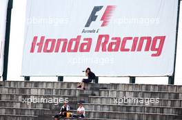 Fans. 07.10.2016. Formula 1 World Championship, Rd 17, Japanese Grand Prix, Suzuka, Japan, Practice Day.