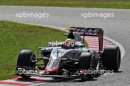 Esteban Gutierrez (MEX) Haas F1 Team VF-16. 07.10.2016. Formula 1 World Championship, Rd 17, Japanese Grand Prix, Suzuka, Japan, Practice Day.