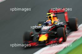 Max Verstappen (NLD) Red Bull Racing RB12. 07.10.2016. Formula 1 World Championship, Rd 17, Japanese Grand Prix, Suzuka, Japan, Practice Day.