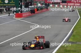 Max Verstappen (NLD) Red Bull Racing RB12. 09.10.2016. Formula 1 World Championship, Rd 17, Japanese Grand Prix, Suzuka, Japan, Race Day.