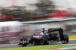Fernando Alonso (ESP) McLaren MP4-31. 08.10.2016. Formula 1 World Championship, Rd 17, Japanese Grand Prix, Suzuka, Japan, Qualifying Day.