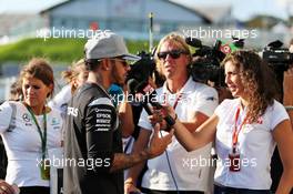 Lewis Hamilton (GBR) Mercedes AMG F1 with the media. 06.10.2016. Formula 1 World Championship, Rd 17, Japanese Grand Prix, Suzuka, Japan, Preparation Day.