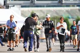Lewis Hamilton (GBR) Mercedes AMG F1. 06.10.2016. Formula 1 World Championship, Rd 17, Japanese Grand Prix, Suzuka, Japan, Preparation Day.