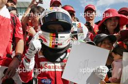 A young Sebastian Vettel (GER) Ferrari fan. 06.10.2016. Formula 1 World Championship, Rd 17, Japanese Grand Prix, Suzuka, Japan, Preparation Day.