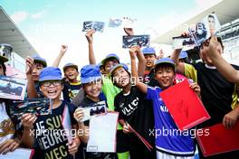 Young Manor Racing fans. 06.10.2016. Formula 1 World Championship, Rd 17, Japanese Grand Prix, Suzuka, Japan, Preparation Day.