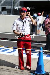 A McLaren fan. 06.10.2016. Formula 1 World Championship, Rd 17, Japanese Grand Prix, Suzuka, Japan, Preparation Day.