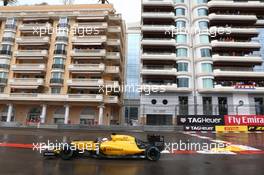 Kevin Magnussen (DEN) Renault Sport F1 Team RE16. 29.05.2015. Formula 1 World Championship, Rd 6, Monaco Grand Prix, Monte Carlo, Monaco, Race Day.