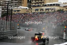 Kevin Magnussen (DEN) Renault Sport F1 Team RS16. 29.05.2015. Formula 1 World Championship, Rd 6, Monaco Grand Prix, Monte Carlo, Monaco, Race Day.