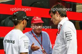 (L to R): Lewis Hamilton (GBR) Mercedes AMG F1 with Niki Lauda (AUT) Mercedes Non-Executive Chairman and Toto Wolff (GER) Mercedes AMG F1 Shareholder and Executive Director. 28.05.2016. Formula 1 World Championship, Rd 6, Monaco Grand Prix, Monte Carlo, Monaco, Qualifying Day.