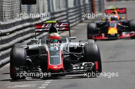 Esteban Gutierrez (MEX) Haas F1 Team VF-16. 28.05.2016. Formula 1 World Championship, Rd 6, Monaco Grand Prix, Monte Carlo, Monaco, Qualifying Day.